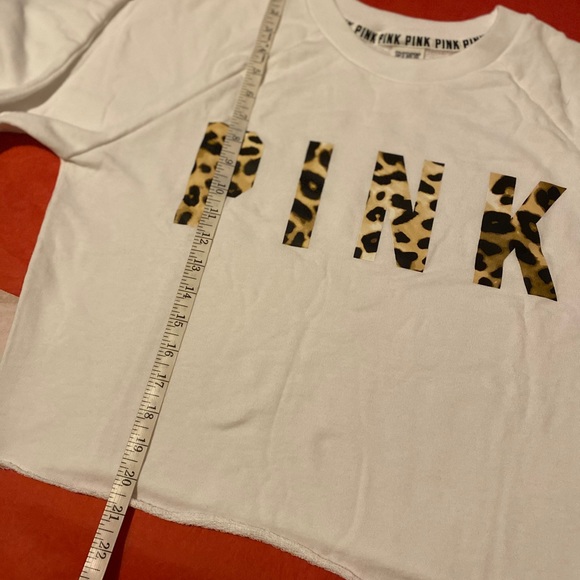 ❤️NWT VS PINK M/L OUTFIT❤️ - Picture 7 of 7